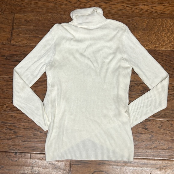 TAHARI turtleneck sweater - Picture 6 of 7